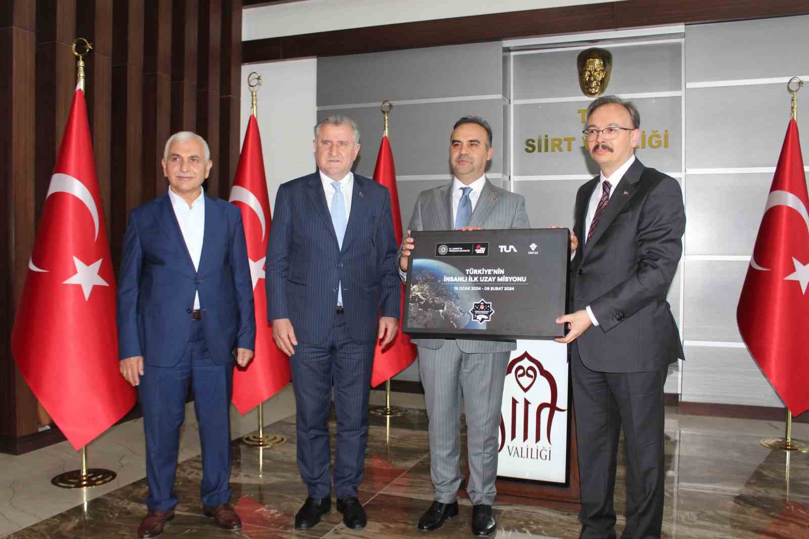 Bakan Bak ve Kacır Siirt’te
?v=1