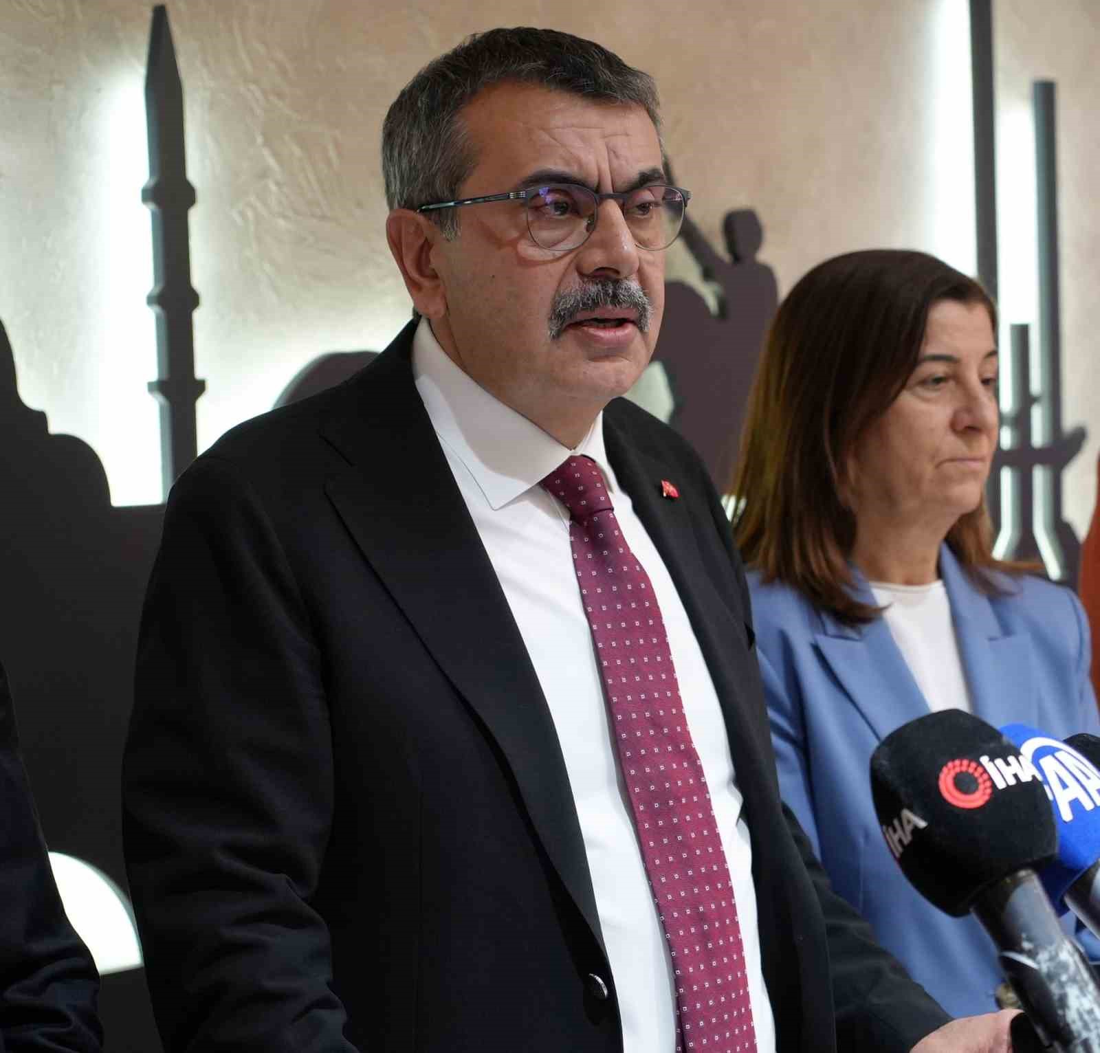 Bakan Tekin: Türkiye eğitimde çağ atladı
?v=1