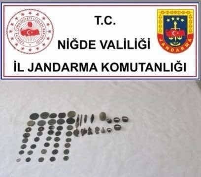 Niğde’de tarihi eser operasyonu: 55 parça eser ele geçirildi
?v=1