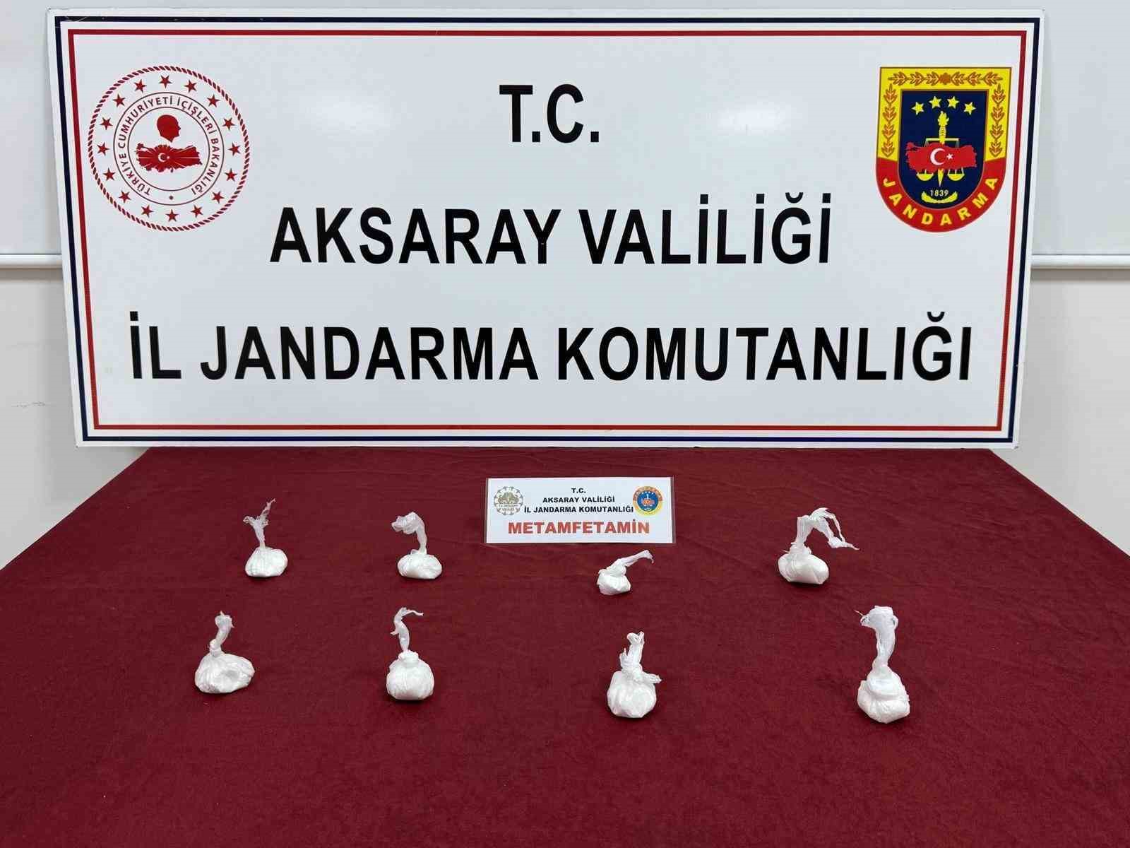 Aksaray’da jandarmadan uyuşturucu tacirlerine darbe: 1 tutuklama
?v=1