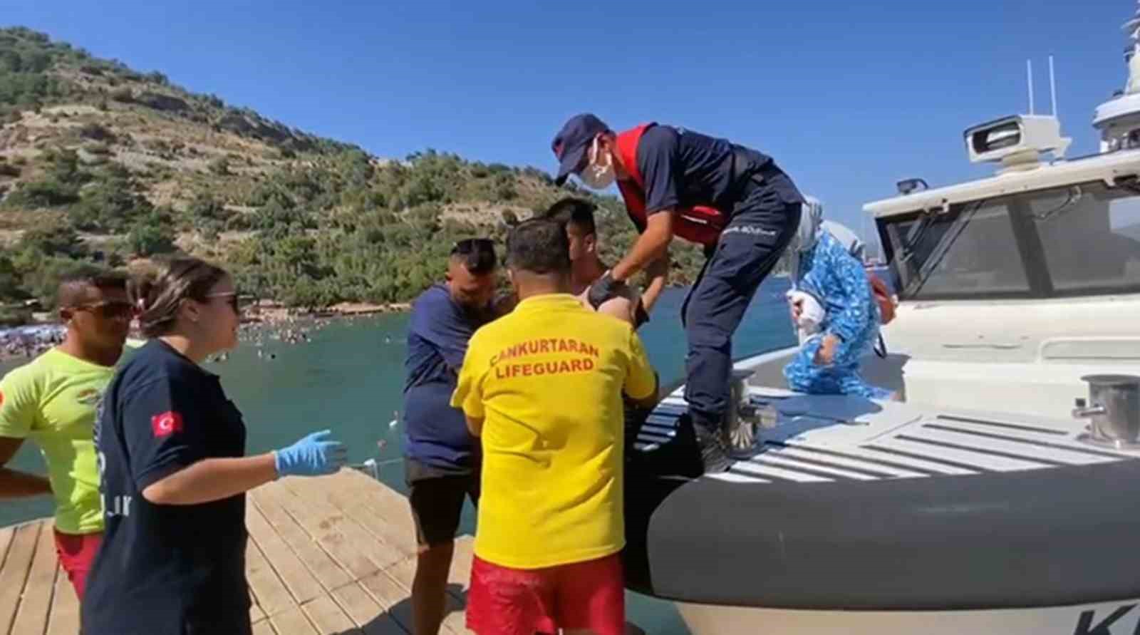Dalaman açıklarında teknede yaralanan vatandaşın tıbbi tahliyesi gerçekleştirildi
?v=1