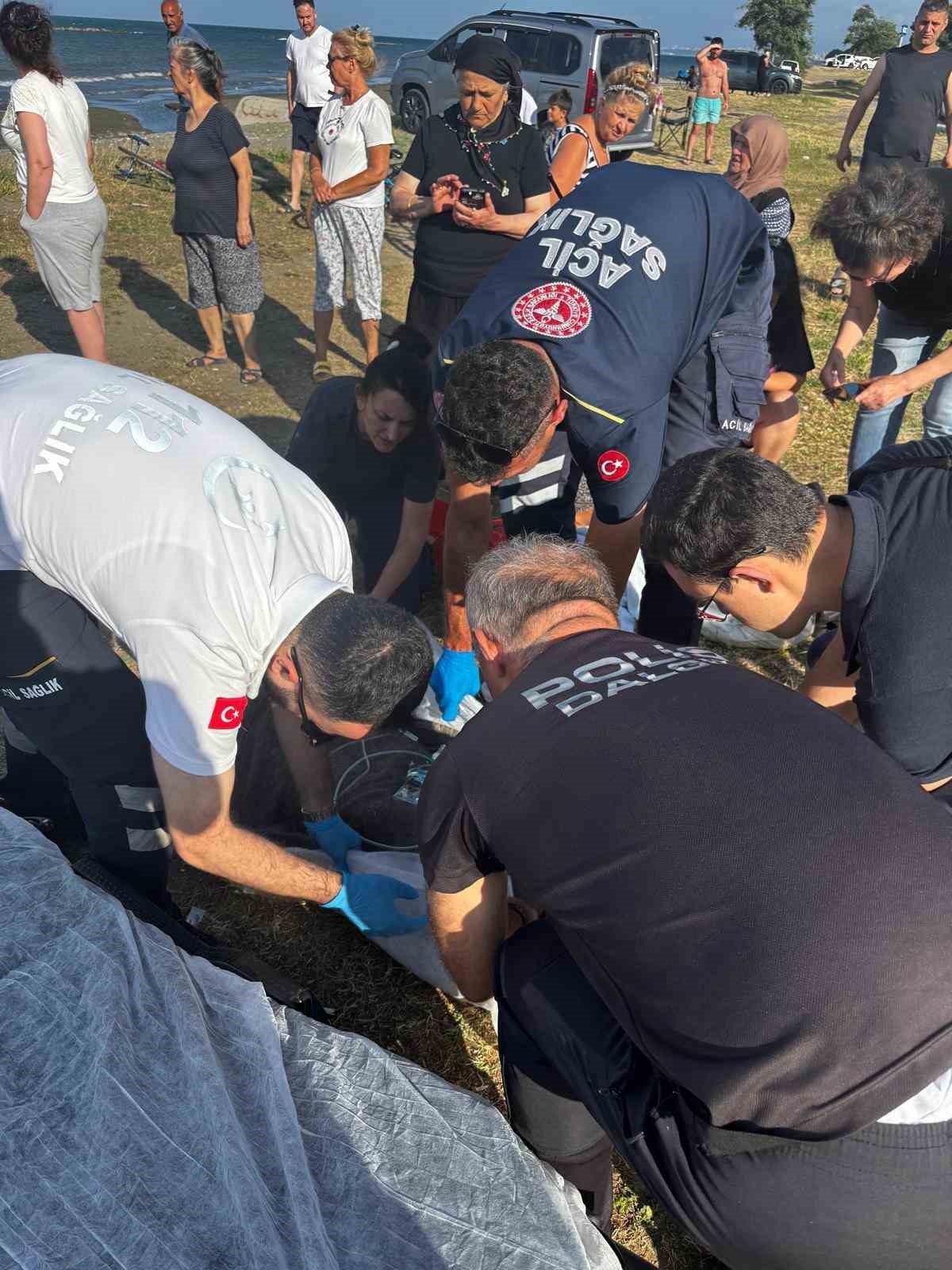 Samsun’da 3’ü çocuk 4 kişi boğulma tehlikesi geçirdi
?v=1
