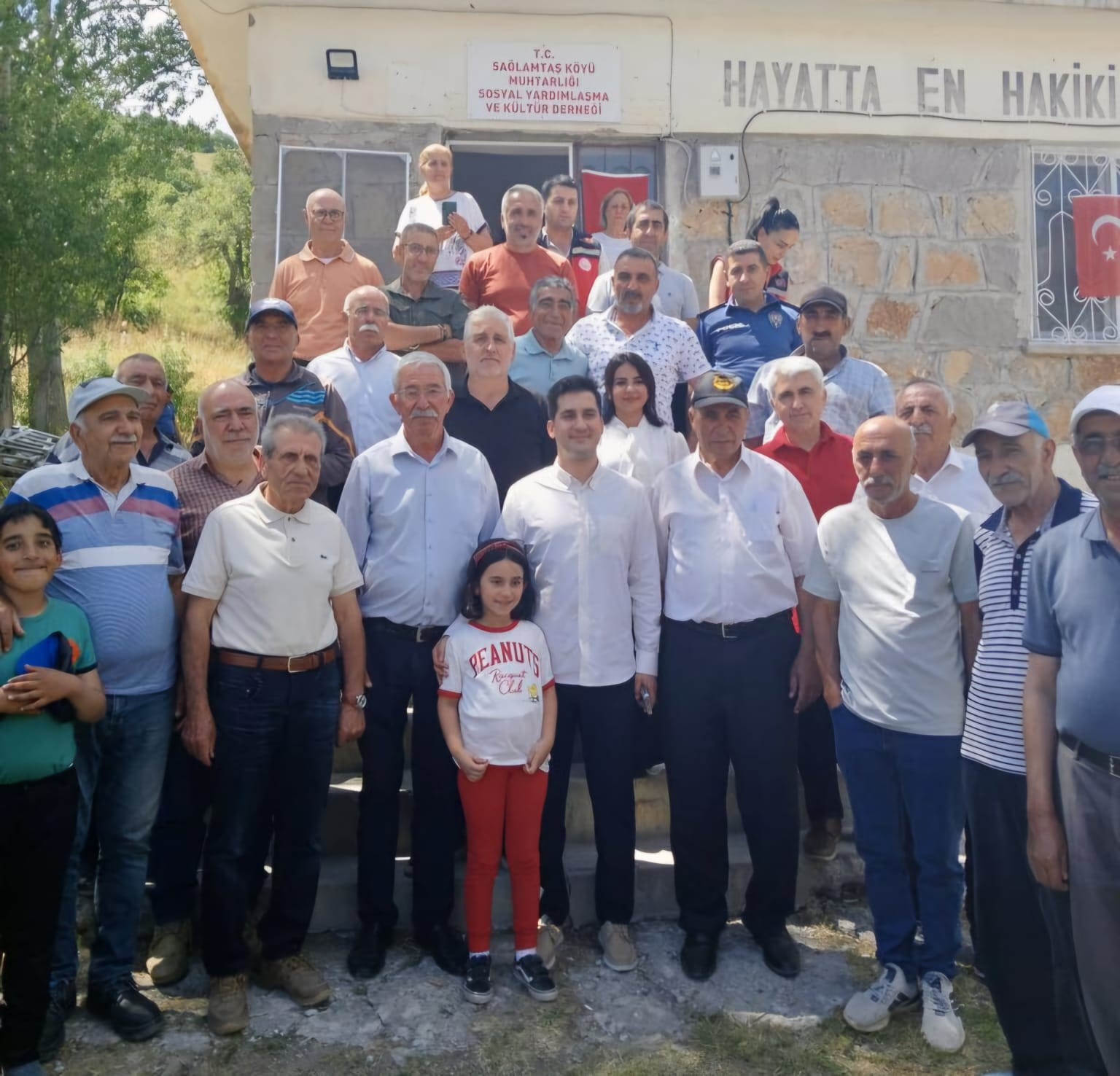 Pülümür’de aşevi açılışı ve aşure günü etkinlikleri
?v=1