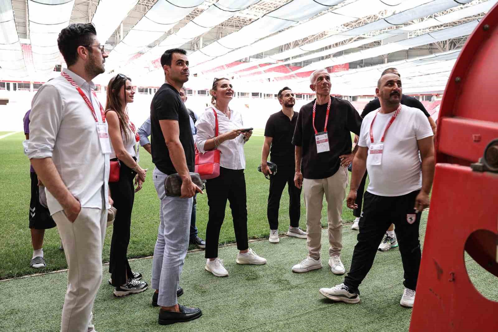 UEFA yetkilileri, Samsunspor’un stadını inceledi
?v=1