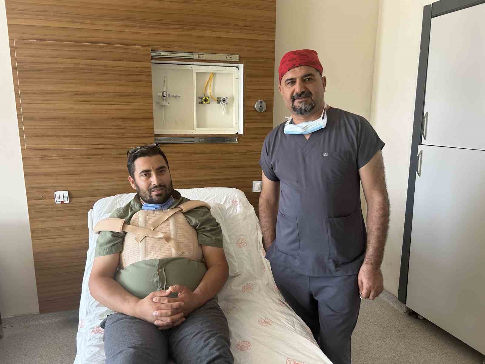 Van’da aort damarında genişleme olan hasta başarılı operasyonla hayata tutundu
?v=1