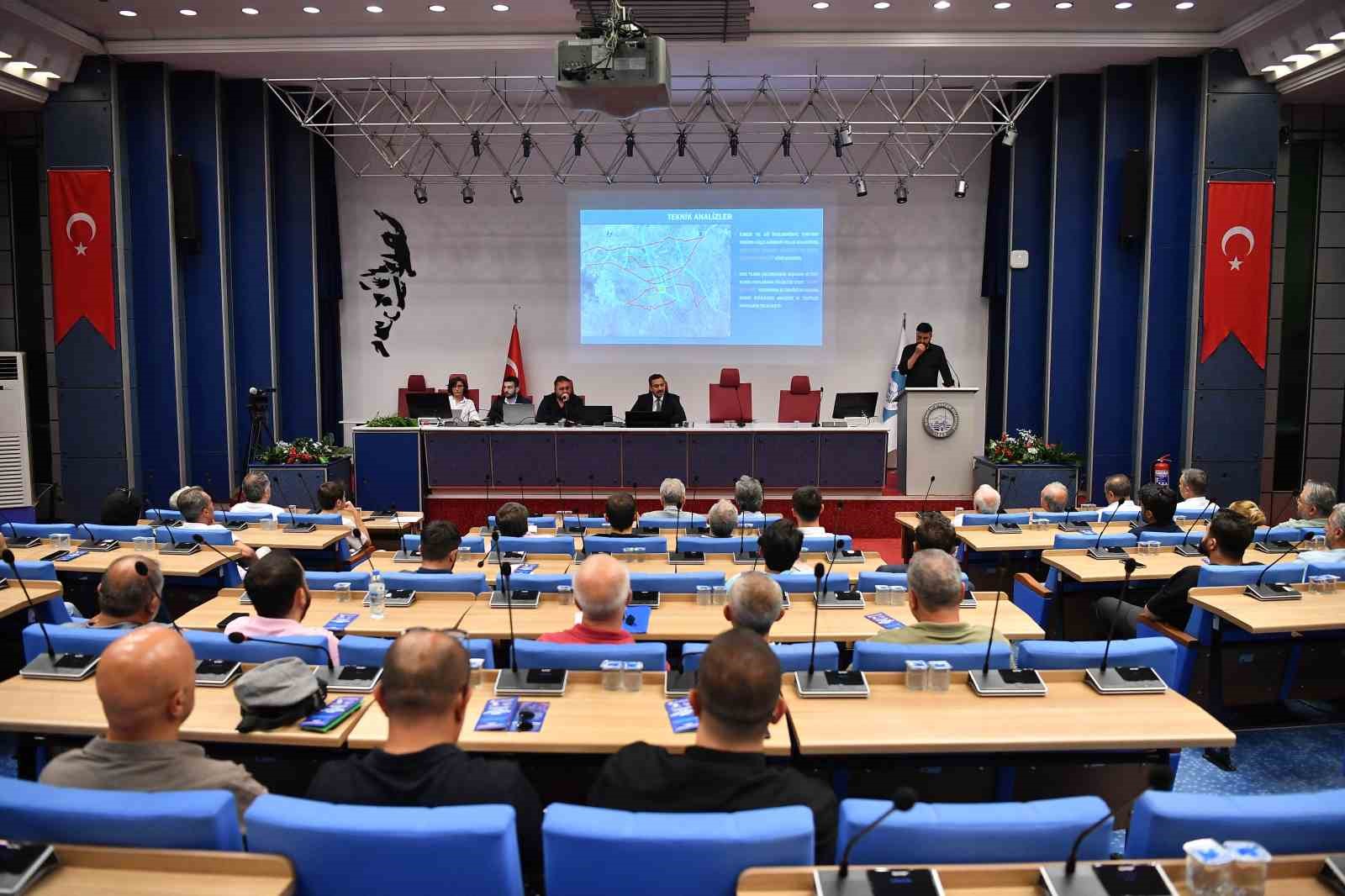 Kartal Katlı Kavşağı ve bağlantı yolu projesi anlatıldı
?v=1