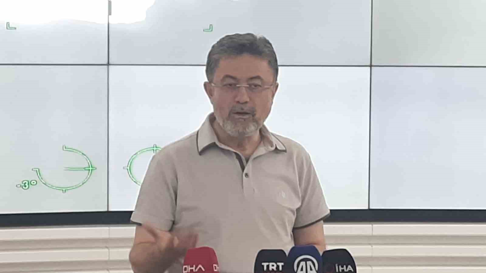 Bakan Yumaklı:  Gün içerisinde toplam 76 yangınla mücadele ettik 
?v=1