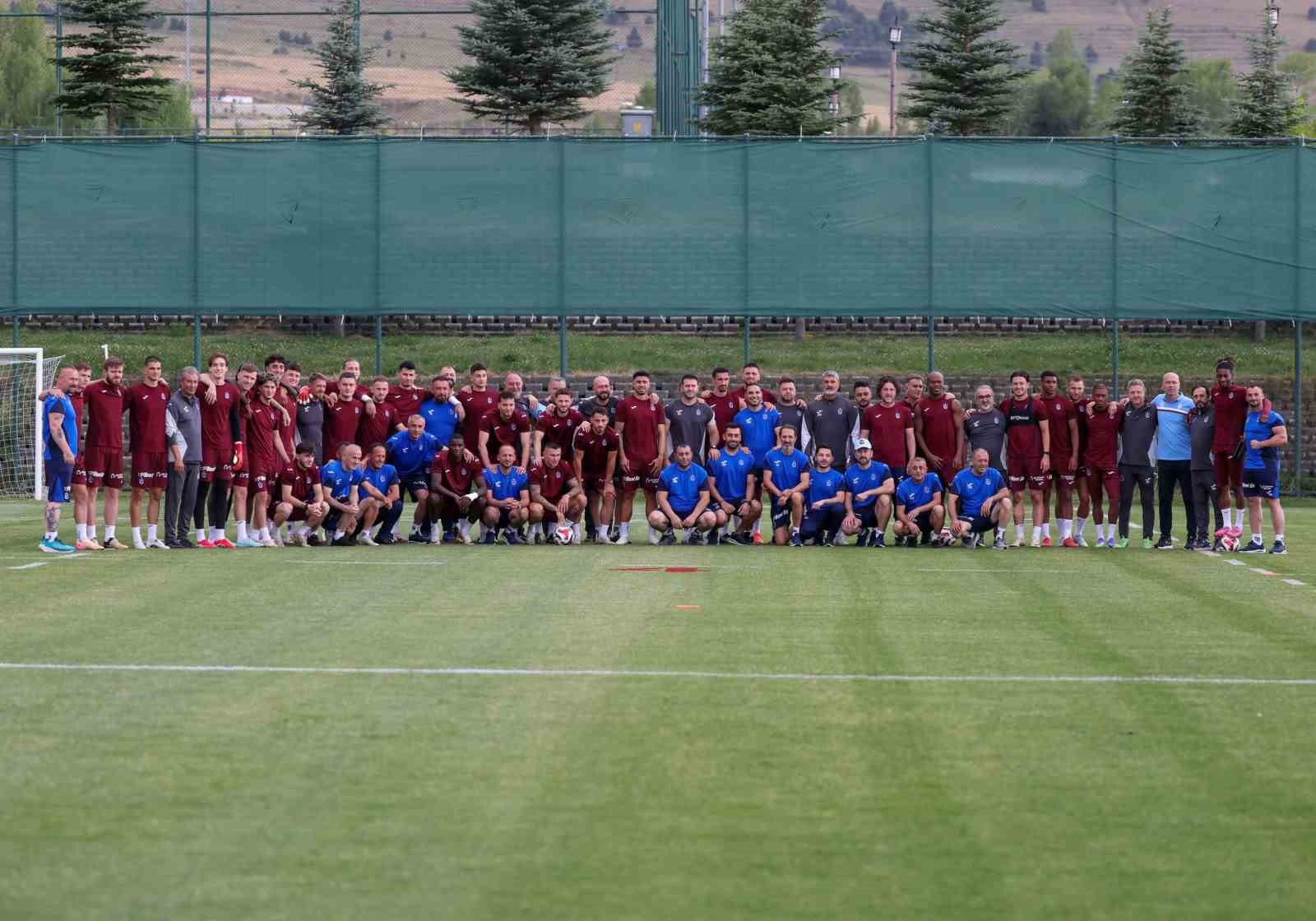 Trabzonspor’un Erzurum kampı tamamlandı
?v=1