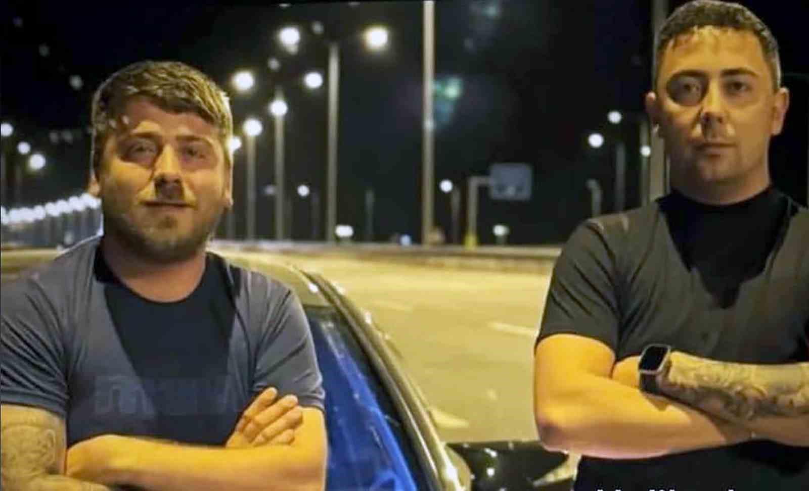 Motosiklet ağaca çarptı: İki kardeş hayatını kaybetti
?v=1