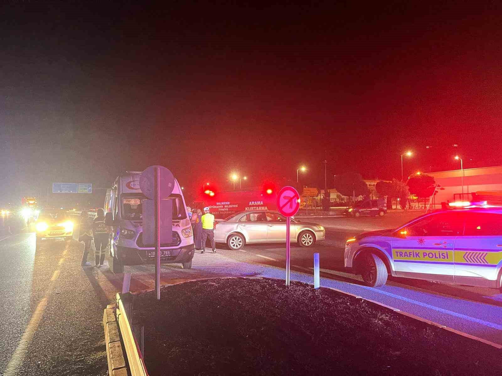 Balıkesir’de çift taralı trafik kazası, 4 yaralı
?v=1