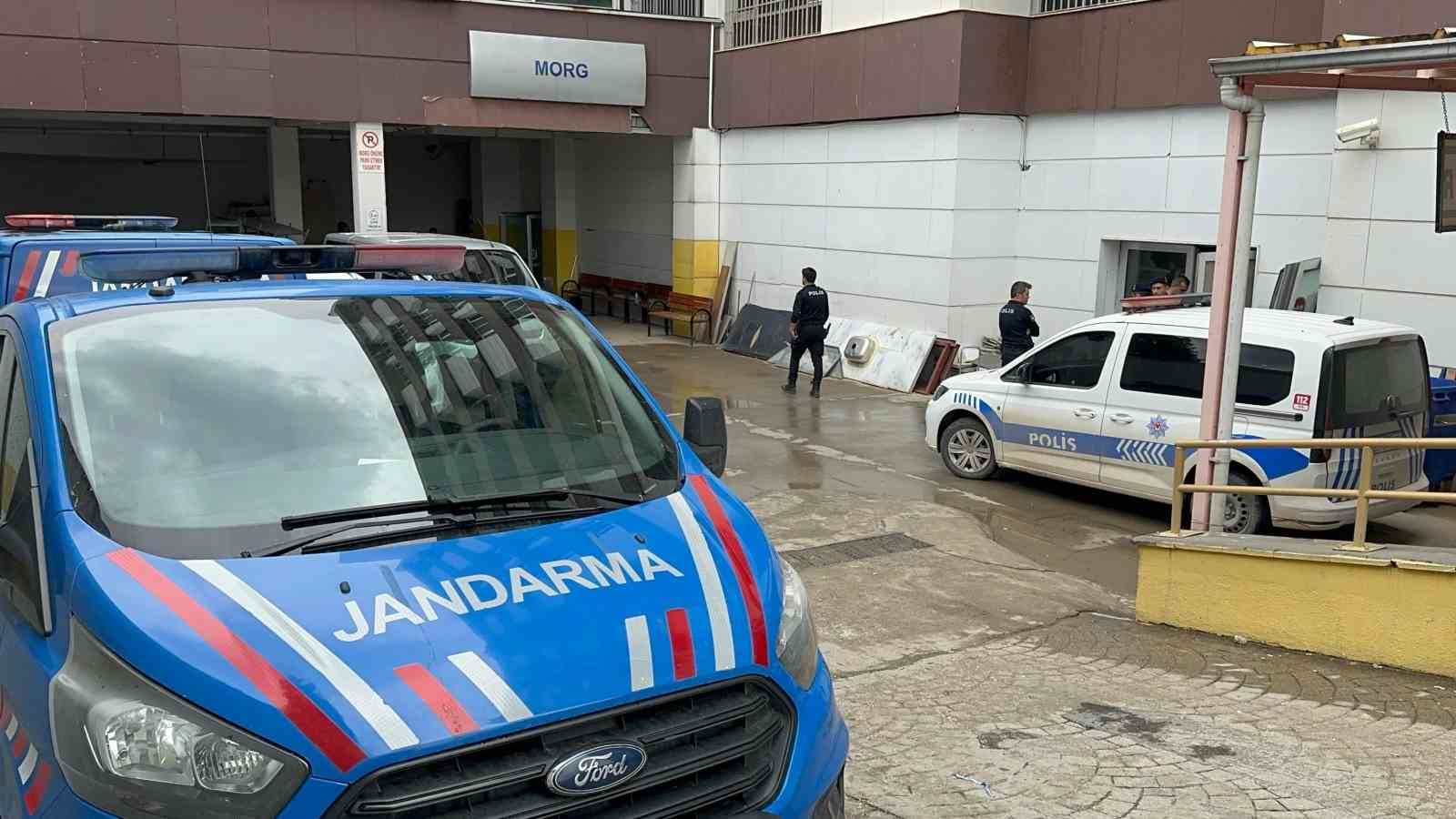 Adıyaman’da 40 yaşındaki kadın evinde ölü bulundu
?v=1