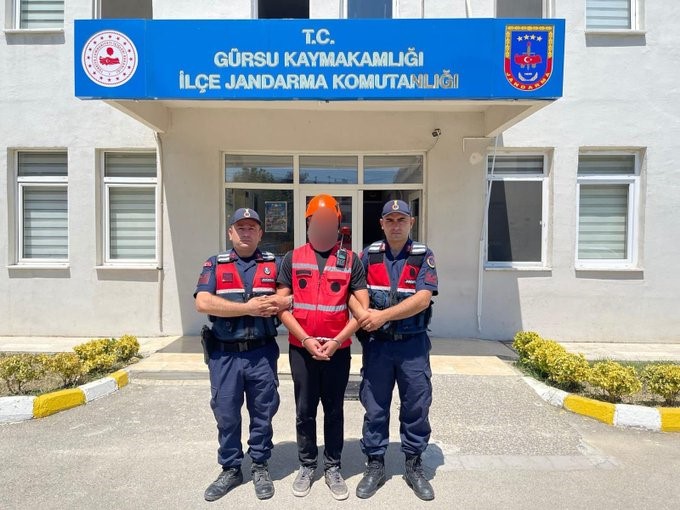 Yangın bölgesindeki sahte AKUT’çu böyle yakalandı
?v=1