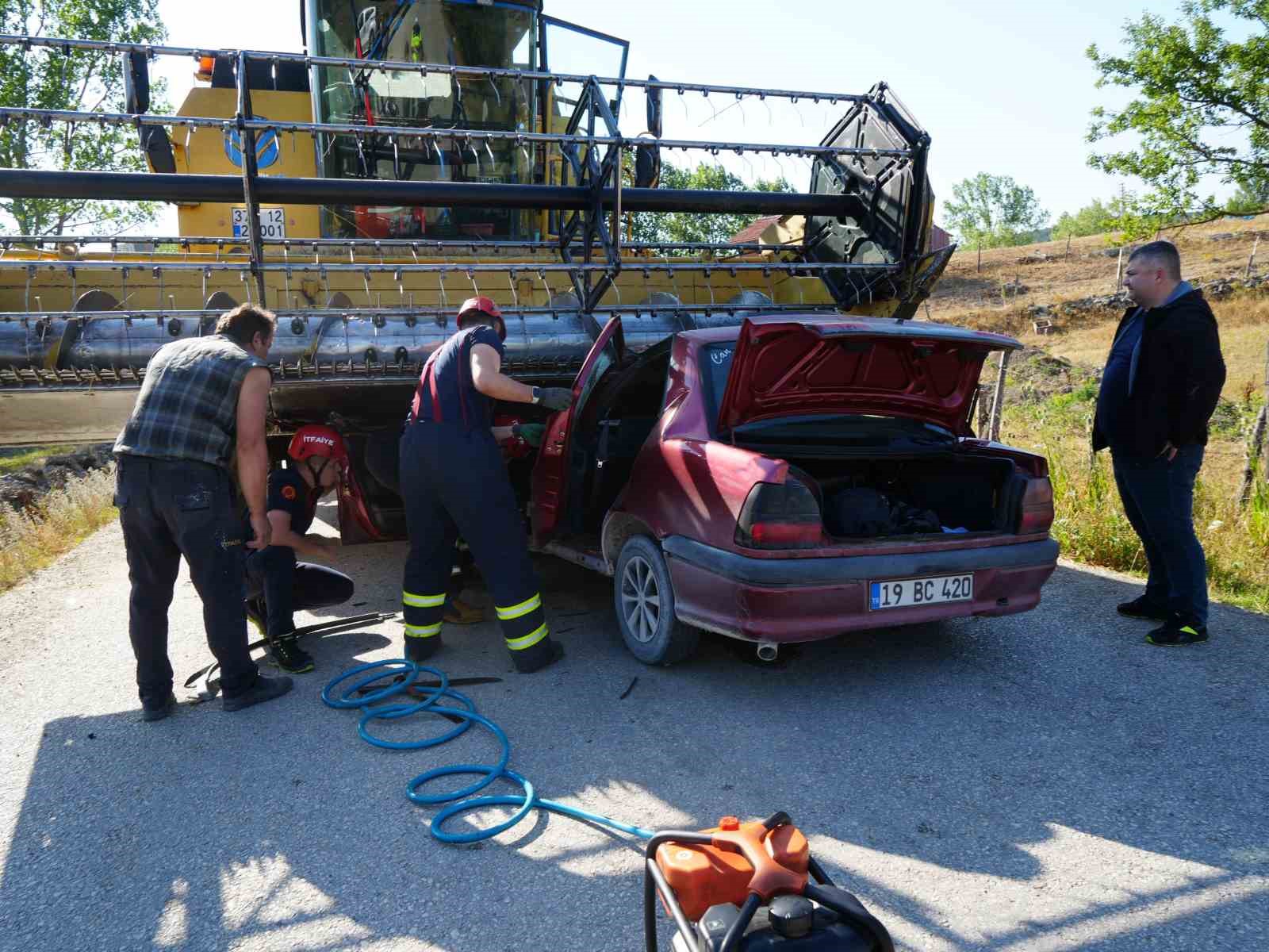 Kastamonu’da otomobil biçerdöverin altında kaldı: 1 ölü
?v=1