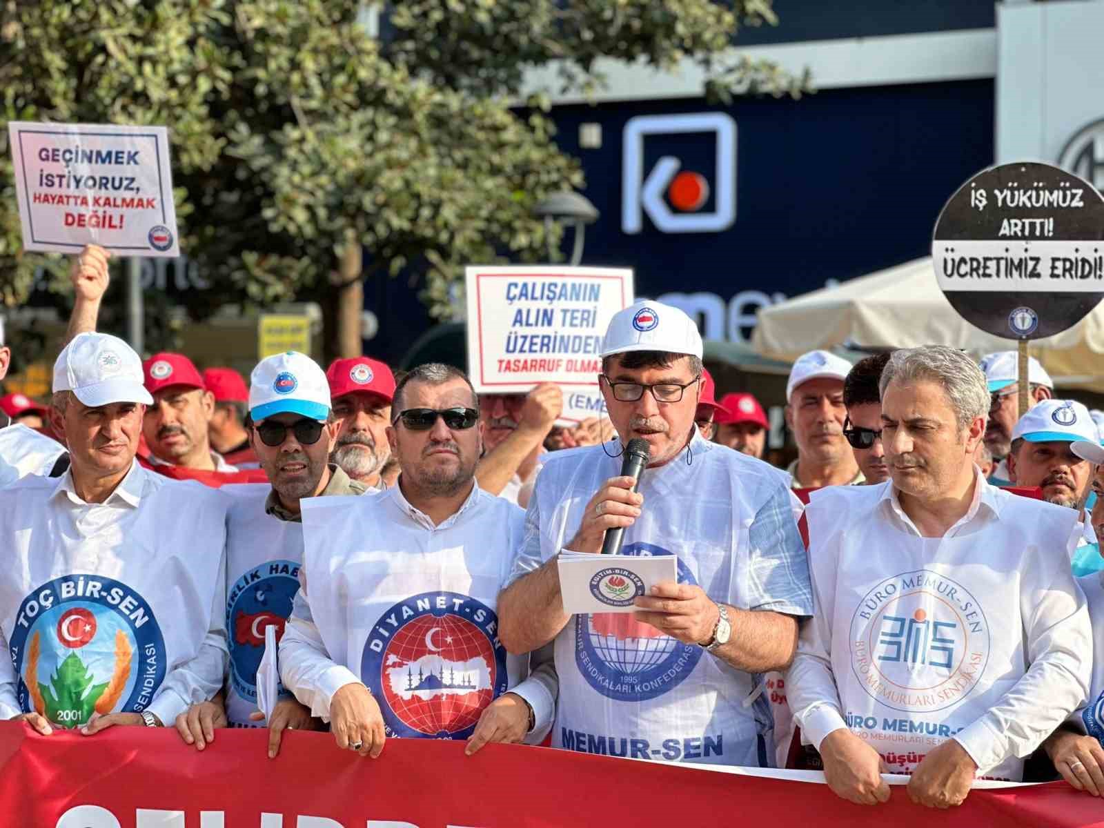 Memur-Sen’den zam teklifine tepki
?v=1